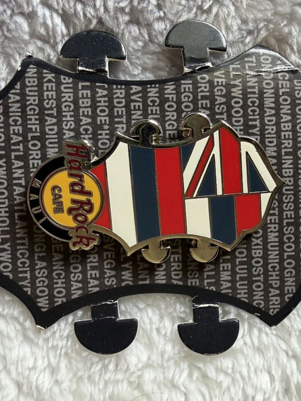 Hard Rock Cafe MAUI - Collector Pin
